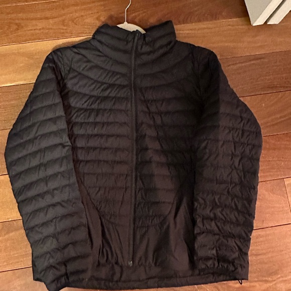 Lululemon coat size L/XL - Picture 1 of 3